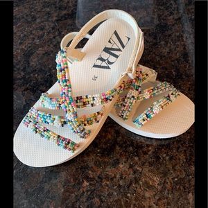 NWT ZARA GIRLS BEADED SANDALS SIZE US 3.5 $39.90